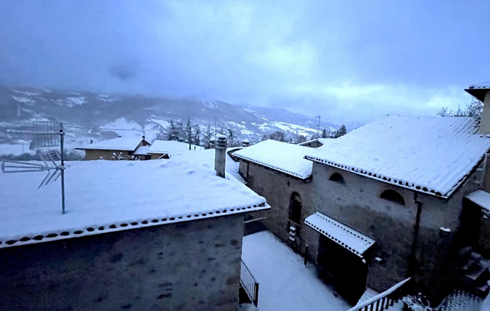 Mazzetti Country House-Vita In Campagna Con Giardino Vimignano-Chiesa Екстер'єр фото
