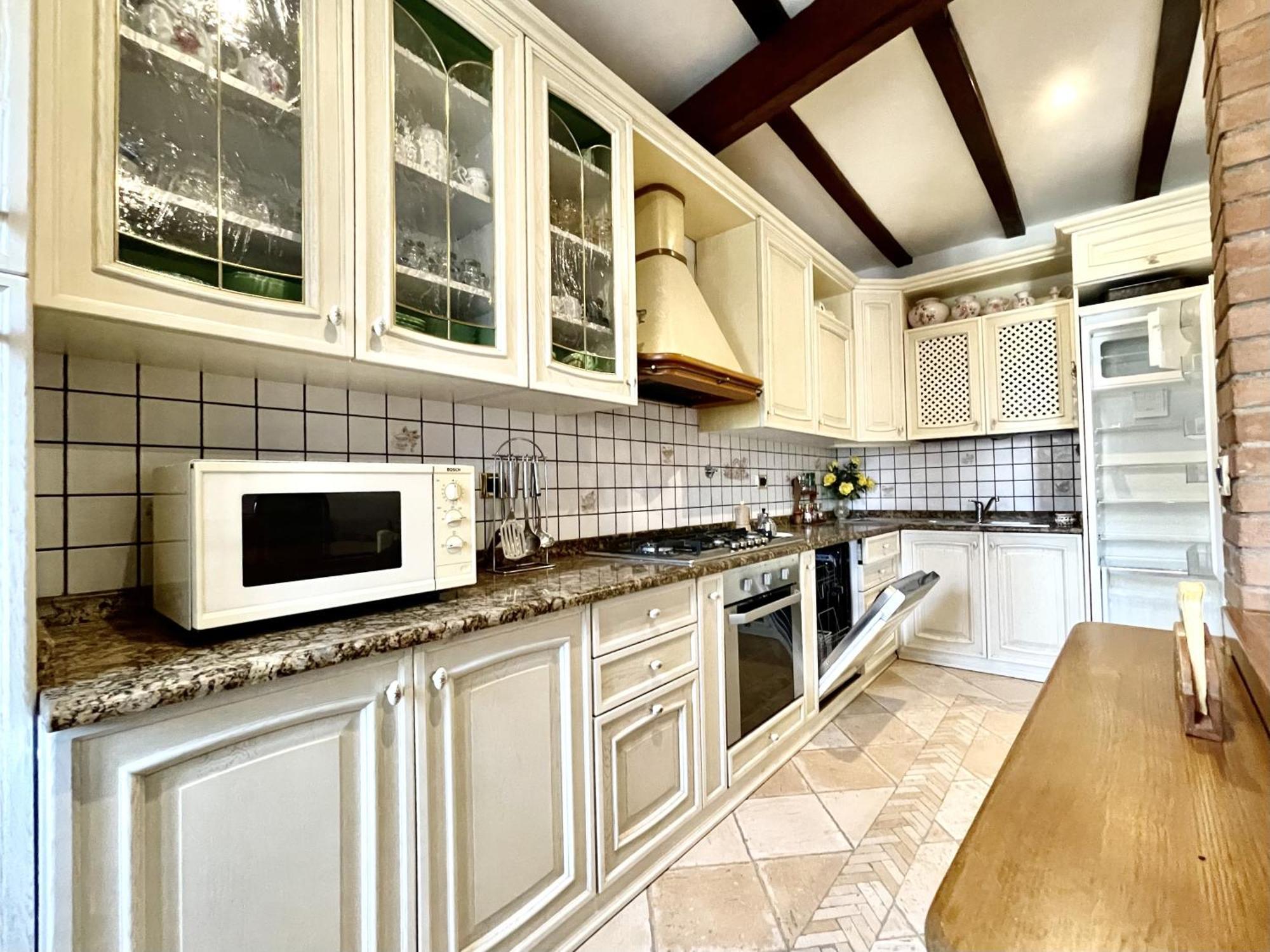 Mazzetti Country House-Vita In Campagna Con Giardino Vimignano-Chiesa Екстер'єр фото